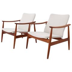 Finn Juhl Classic Model 138 Armchairs in Teak and Fabric