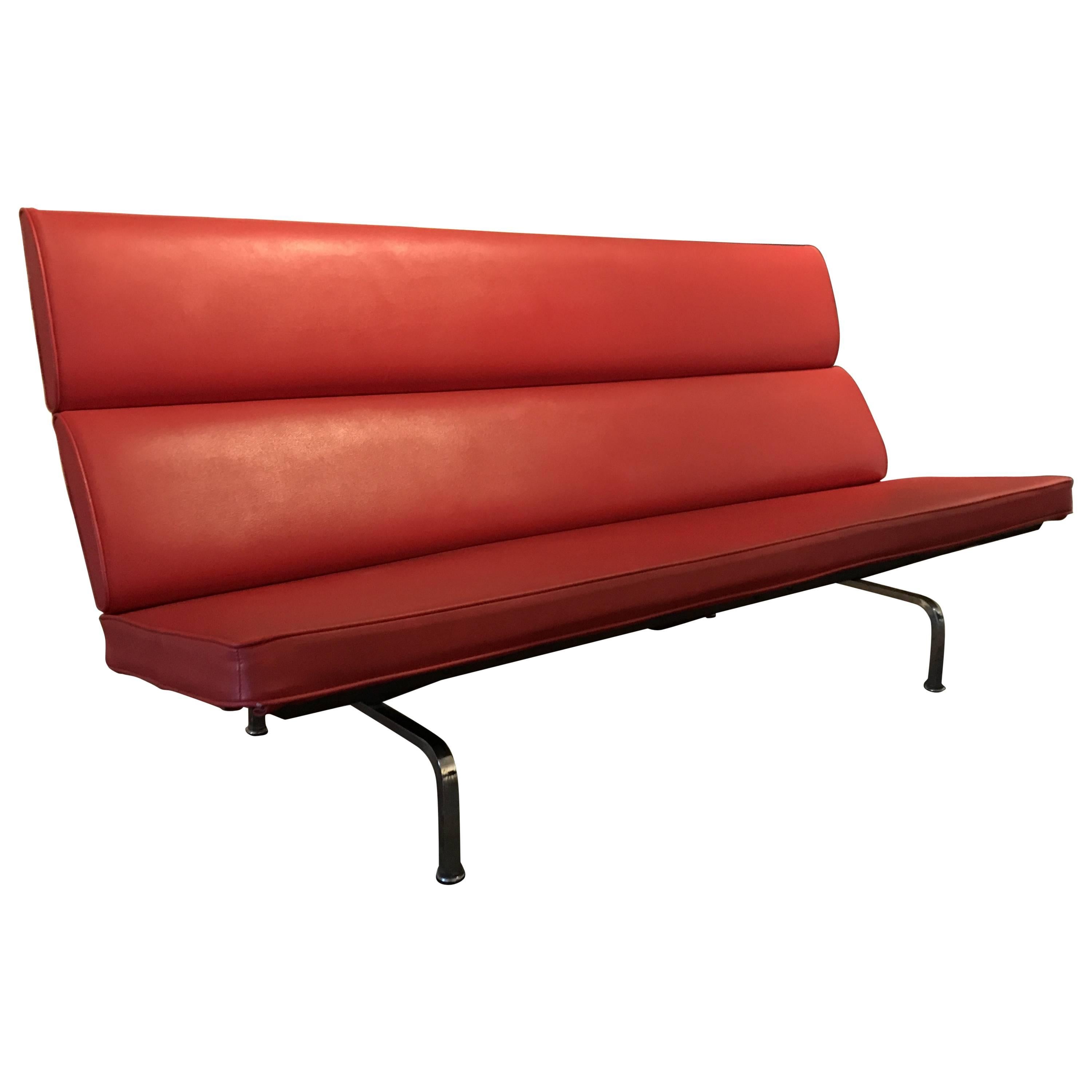 Charles and Ray Eames Sofa Compact Herman Miller