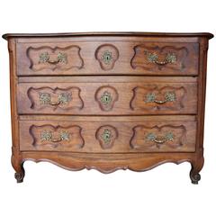 18th Century French Regence Serpentine Walnut Commode 12