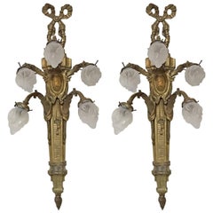 Paire d'appliques de style Louis XVI du début du XXe siècle