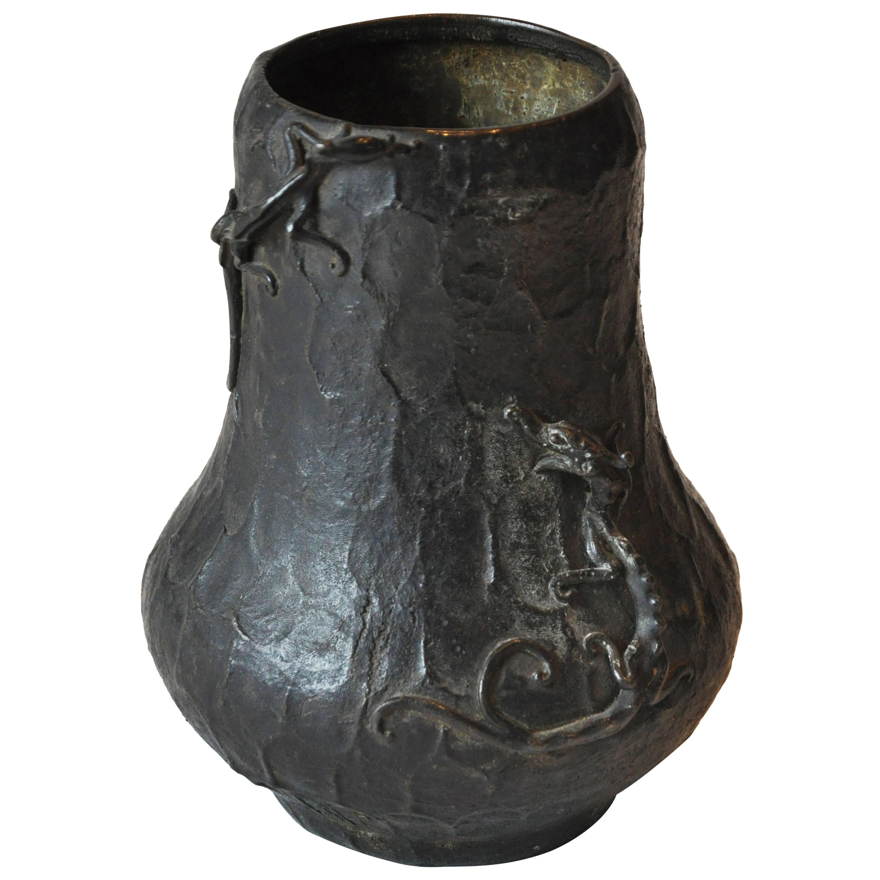 Late 18th Century German Bronze Vase with Scaling Dragons For Sale