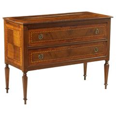 Elegant Late 18th Century Neoclassical Walnut and Cherry Chest of Drawers 10