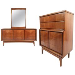 Vintage Mid-Century Modern Bedroom Set in the Style of Vladimir Kagan