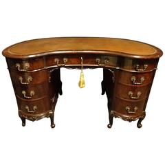 Top Quality Chippendale Mahogany Kidney Desk
