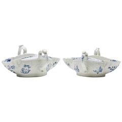 Pair of Worcester Blue and White Sauce Boats, circa 1760 6