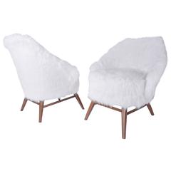 1950s Faux Fur Armchairs 10