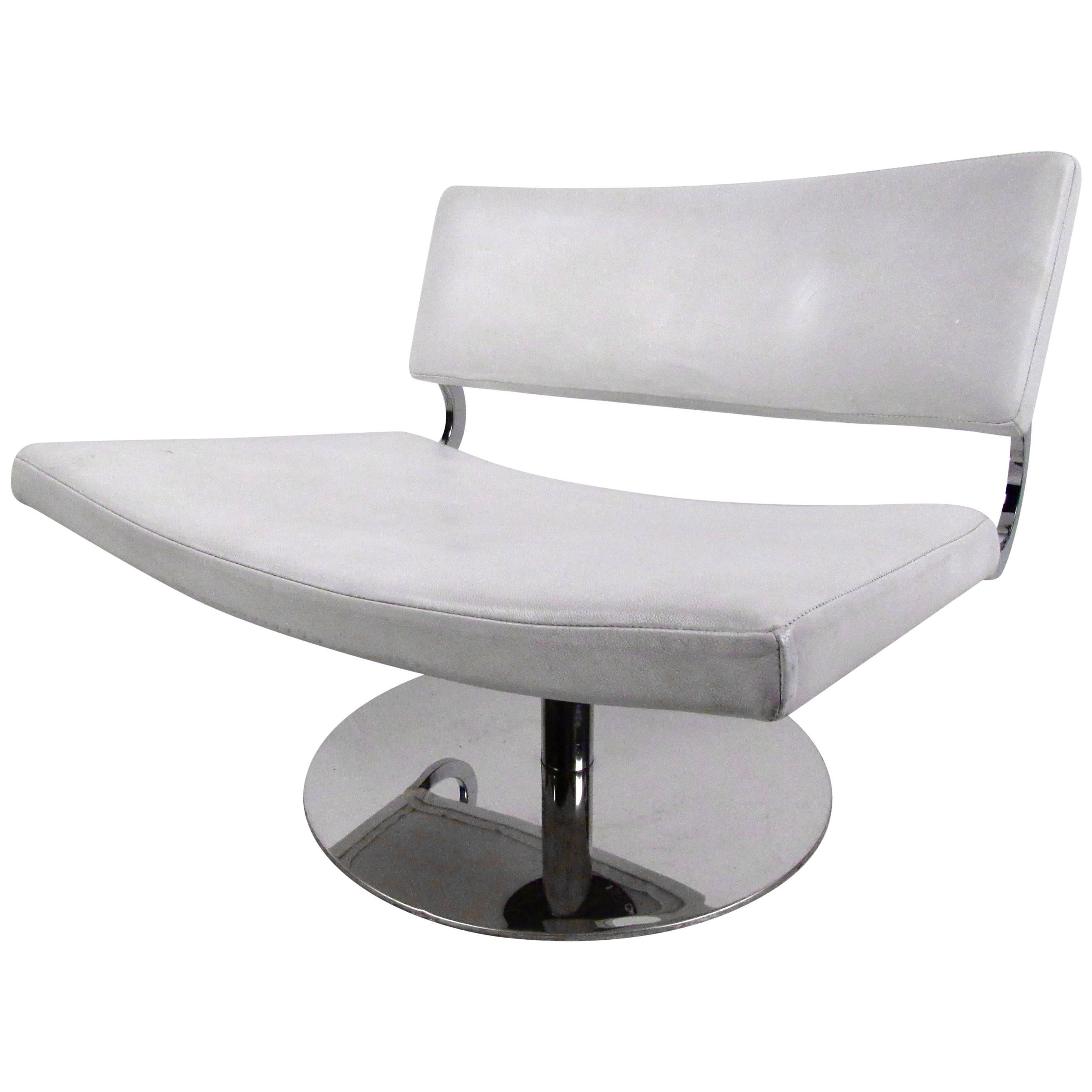 Modern Swivel Lounge Chair