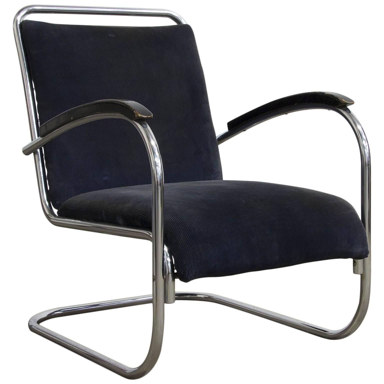 1930s, Paul Schuitema Easy Chair, Fabric with Black Lacquered Wooden Armrests
