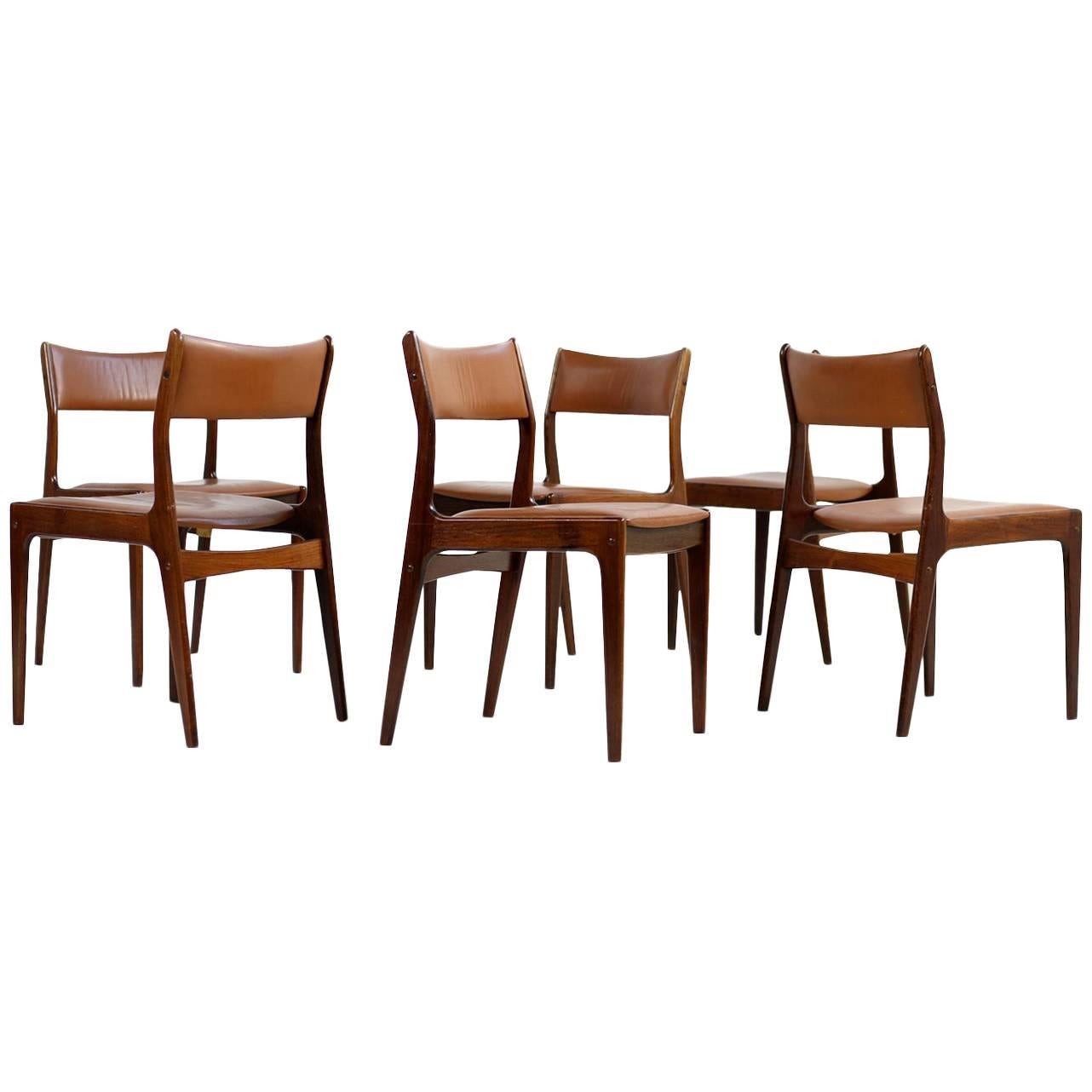 Set of Six Johannes Andersen Rosewood Dining Chairs Cognac Leather Uldum DK