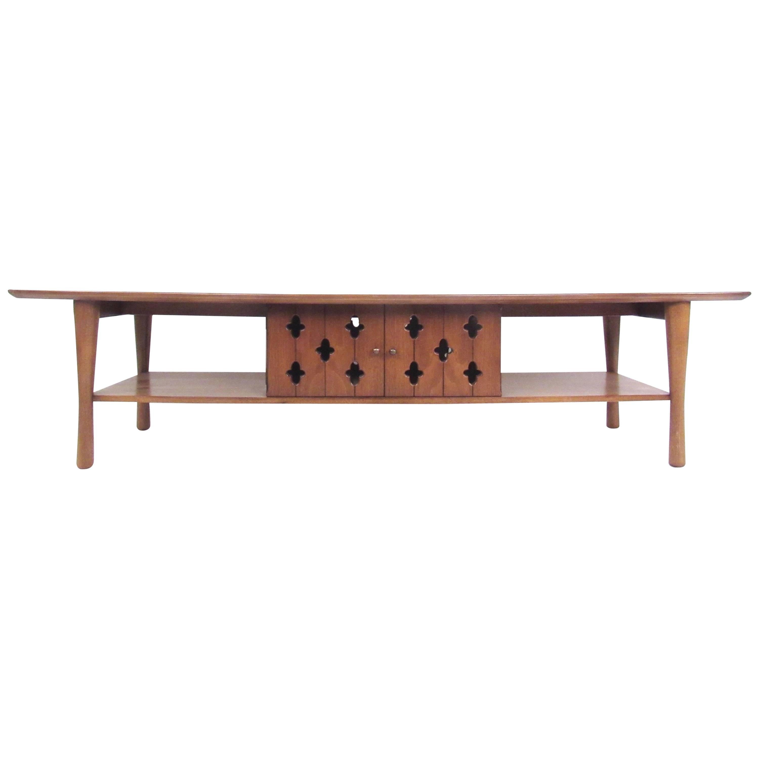 Long Mid-Century Coffee Table by Henredon