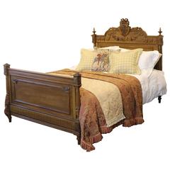 Antique Walnut Renaissance Style Carved Bed 'WK71'