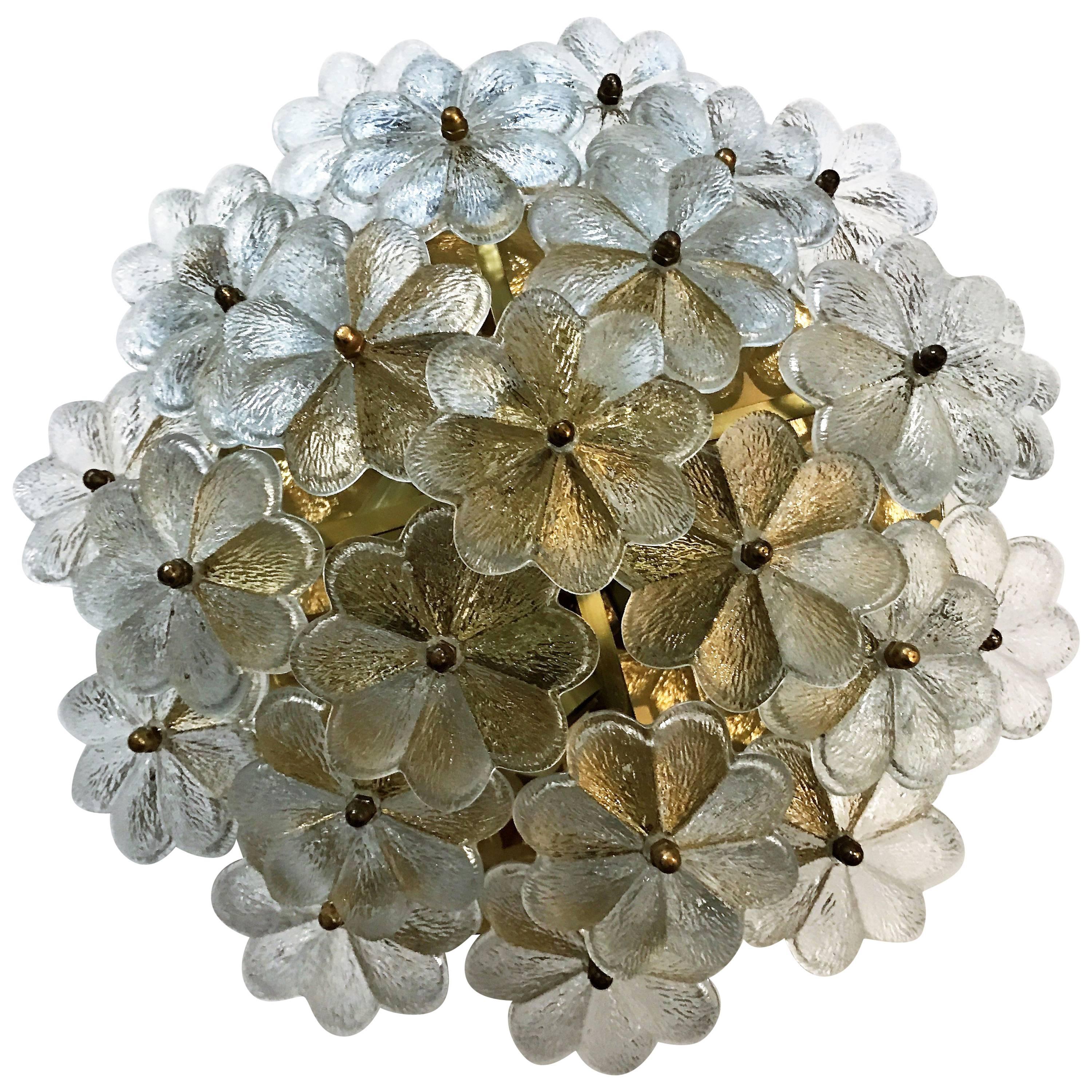 Österreichische Earnst Palme Glas 1960s Floral Flush Light im Angebot