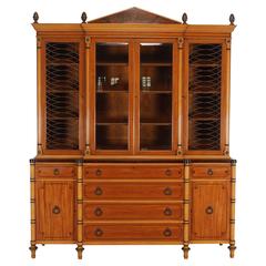 Kittinger Neoclassical Style Breakfront Bookcase, 1960s