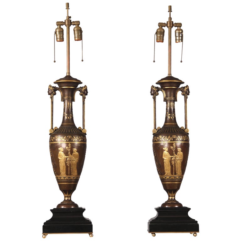 Wonderful Pair of Late 19th Century Bronze Lamps by Ferdinand Barbedienne For Sale