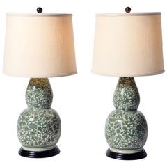 Floral Motif Double Gourd Form Vase Table Lamp