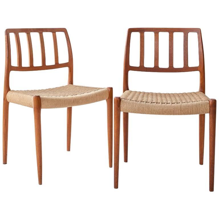  Niels O. Moller Classical Design a Set of Four Dining Chairs For Sale