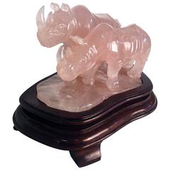 Bellissima scultura intagliata di quarzo rosa