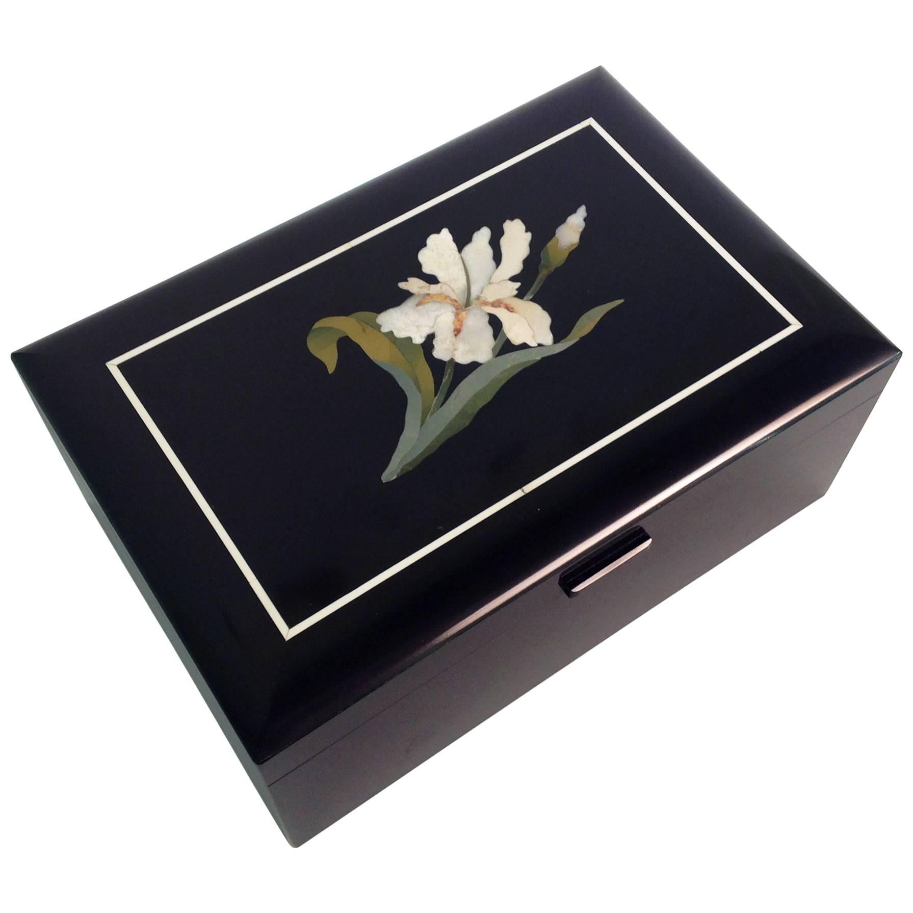 Beautiful Belgian Black Marble Floral Hinged Box Florentine Handicraft, Italy
