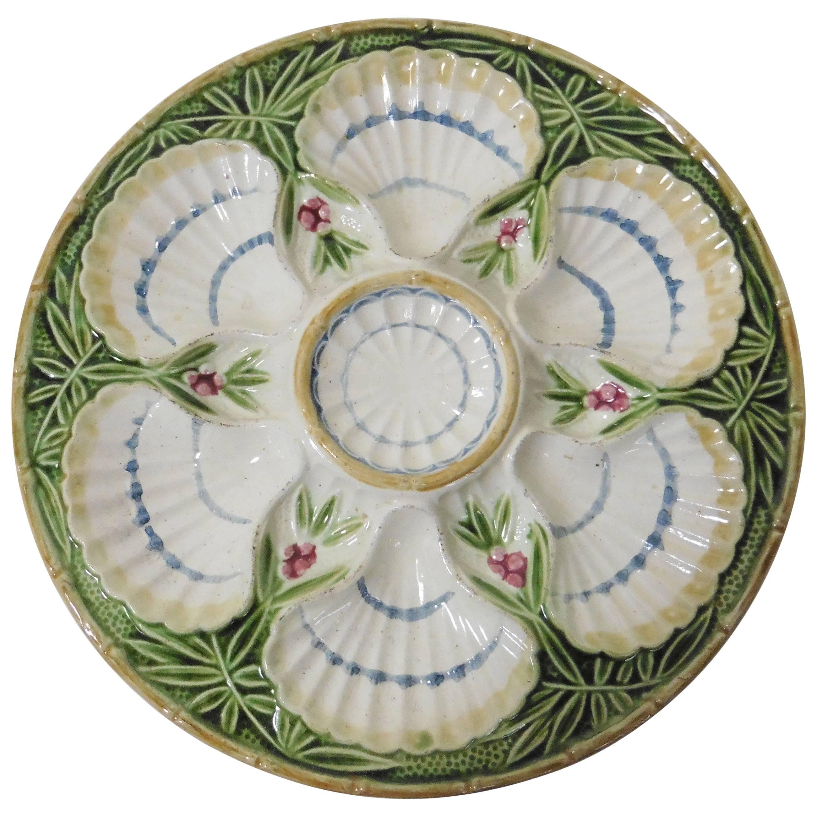 19th Century Majolica Bamboo and Berries Oyster Plate Salins