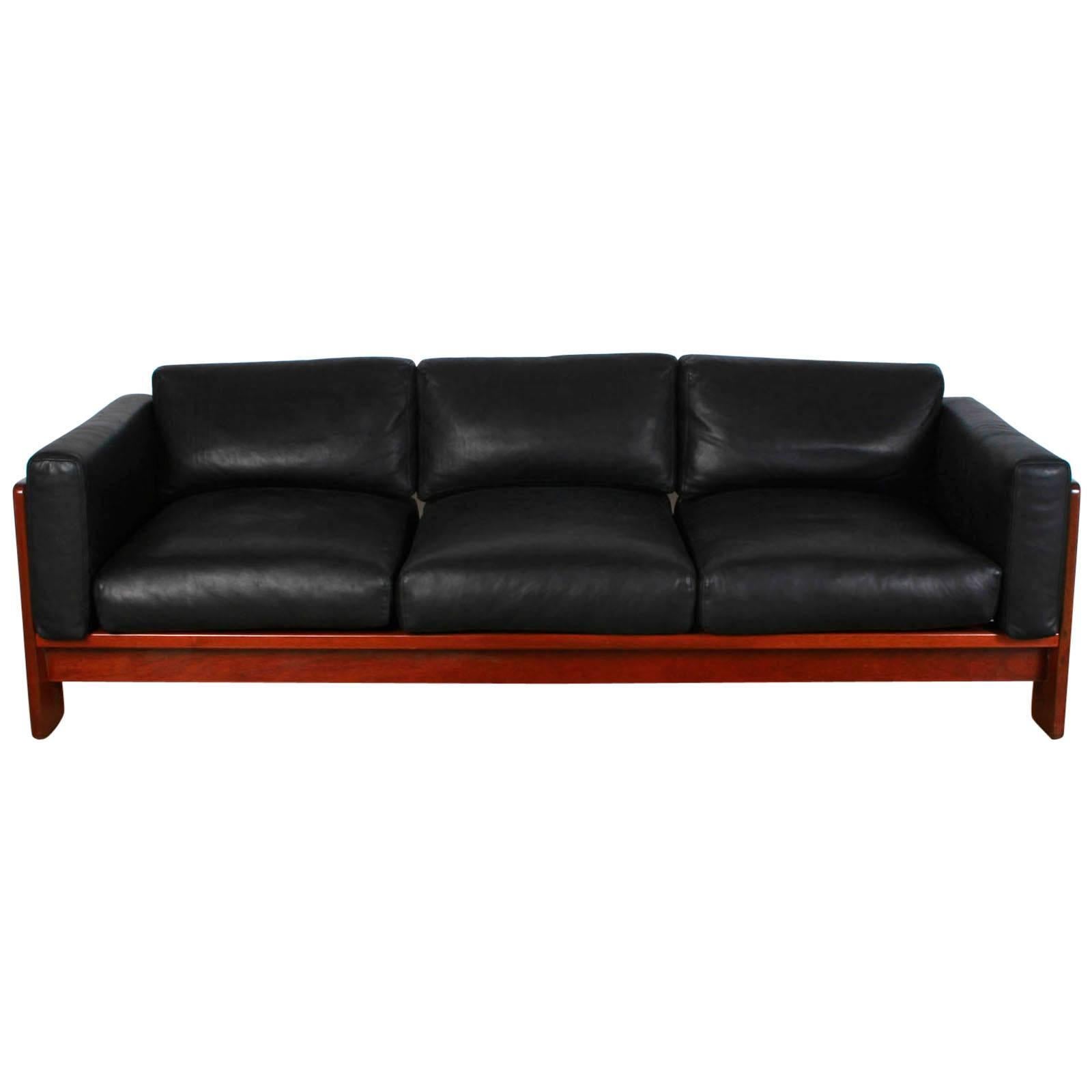 Tobia Scarpa Bastiano Sofa for Knoll For Sale
