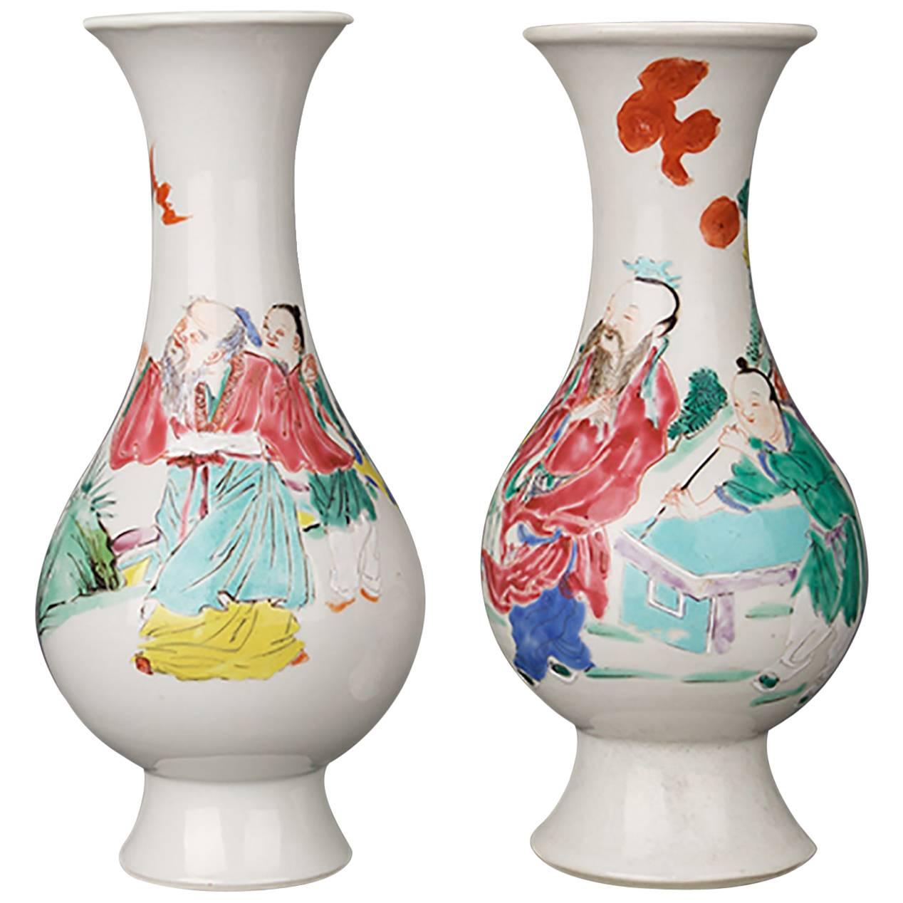 Pair of Chinese Porcelain Famille Rose Bulbous Vases, 18th Century