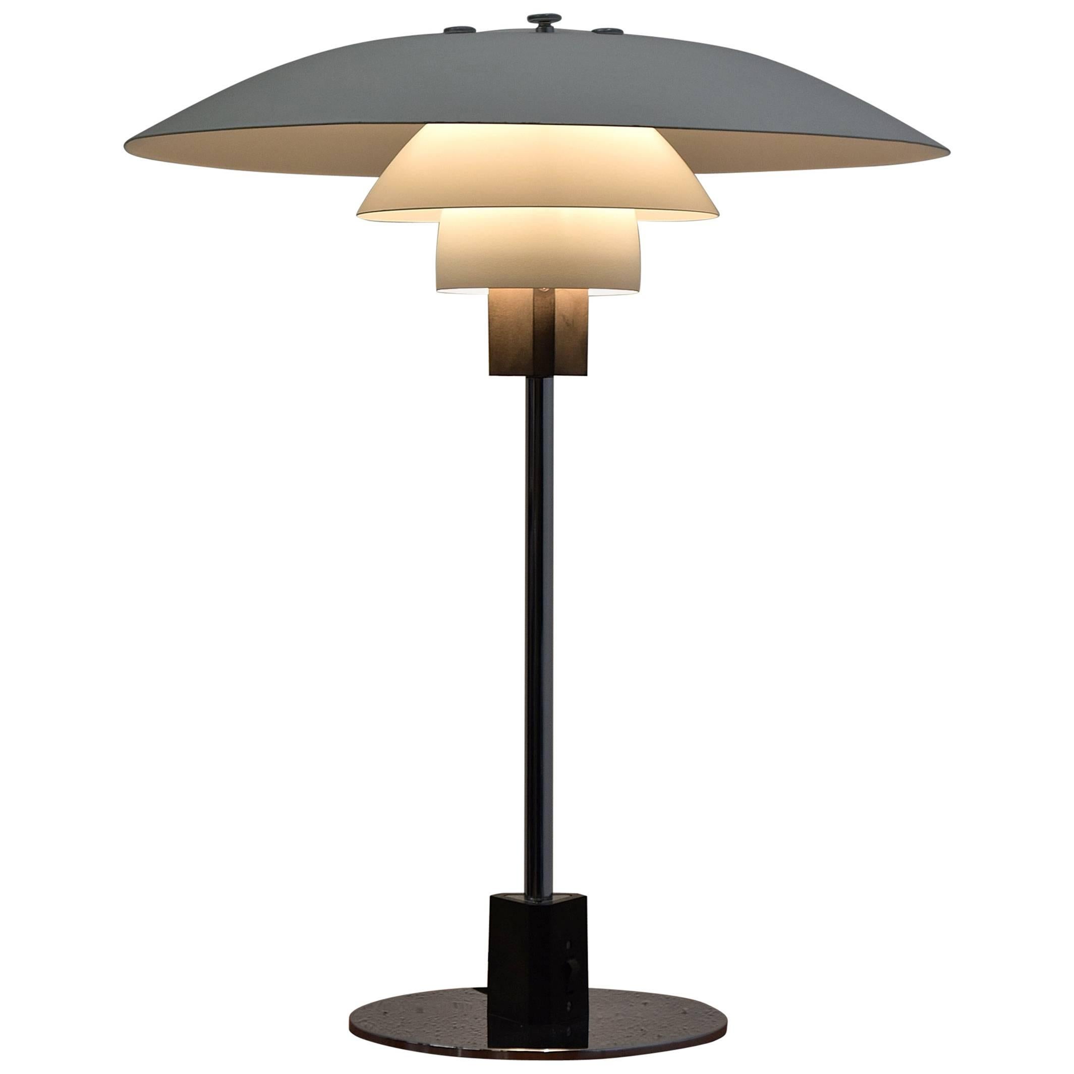Poul Henningsen Mid Century Modern Table Lamp for Louis Poulsen
