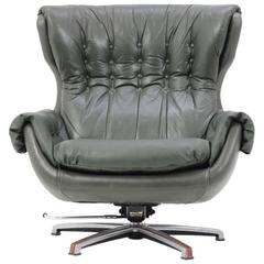 Large Leather Swivel Lounge Chair by Peem Finland ,1970 8