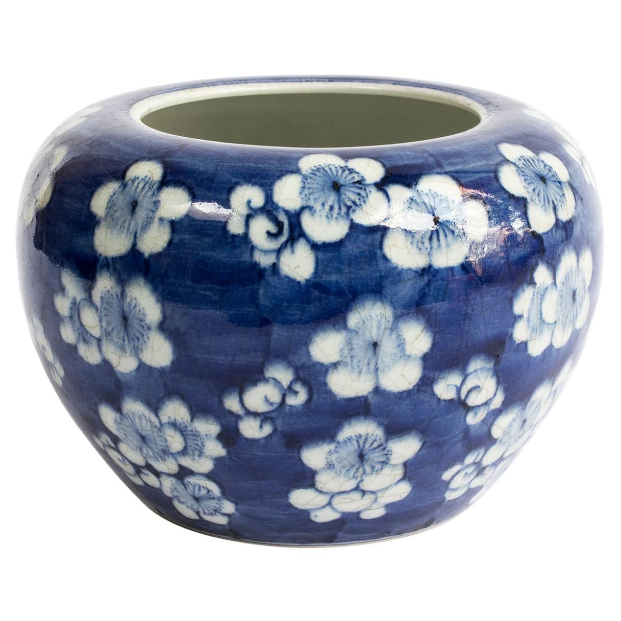 19th Century Chinese Blue and White Prunus Blossom Porcelain Brush Washer