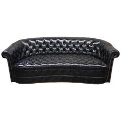 Gorgeous Black Leather Chesterfield 12