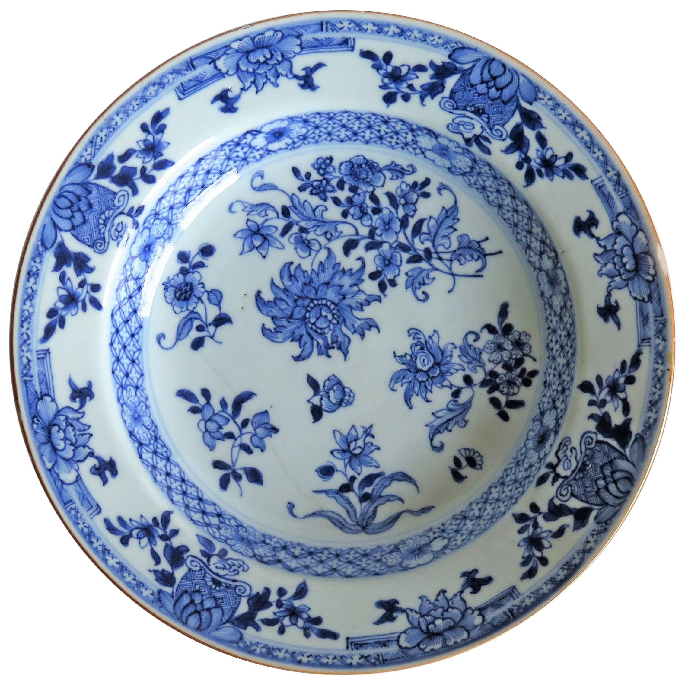 Chinese Porcelain Plate or Bowl, Blue and White, Floral Sprigs, circa 1770