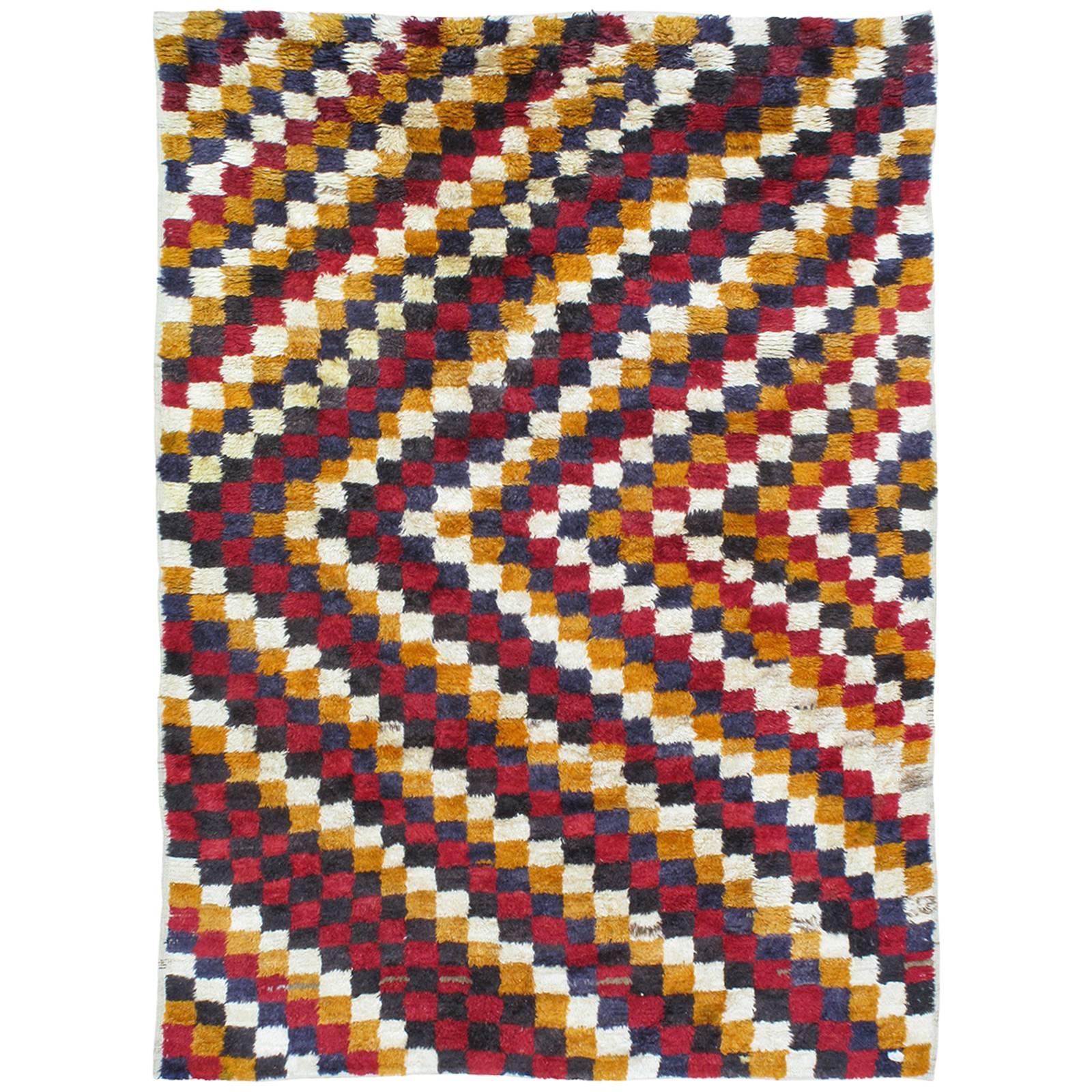 "Tulu" Rug with Checkered-Diagonal Pattern