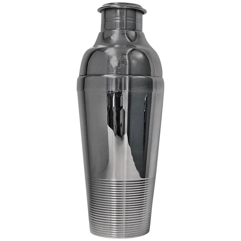 Christofle Art Deco Cocktail Shaker Designed by Luc Lane, circa 1930 at
