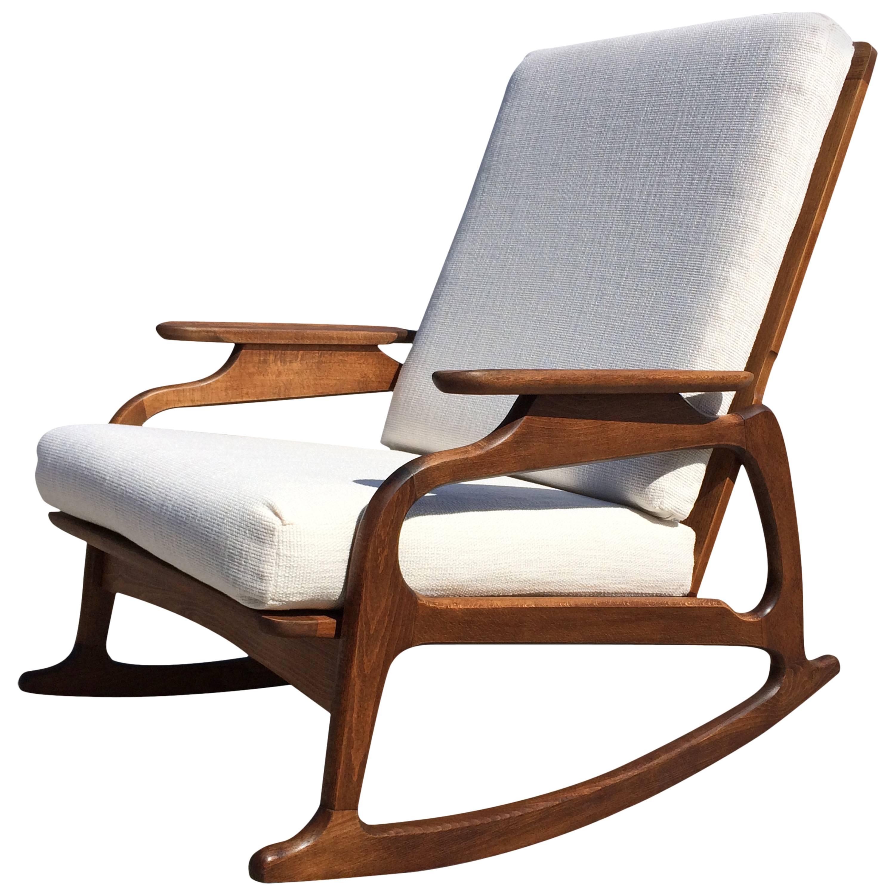 Great Rocking Chair in Style of Adrian Pearsall
