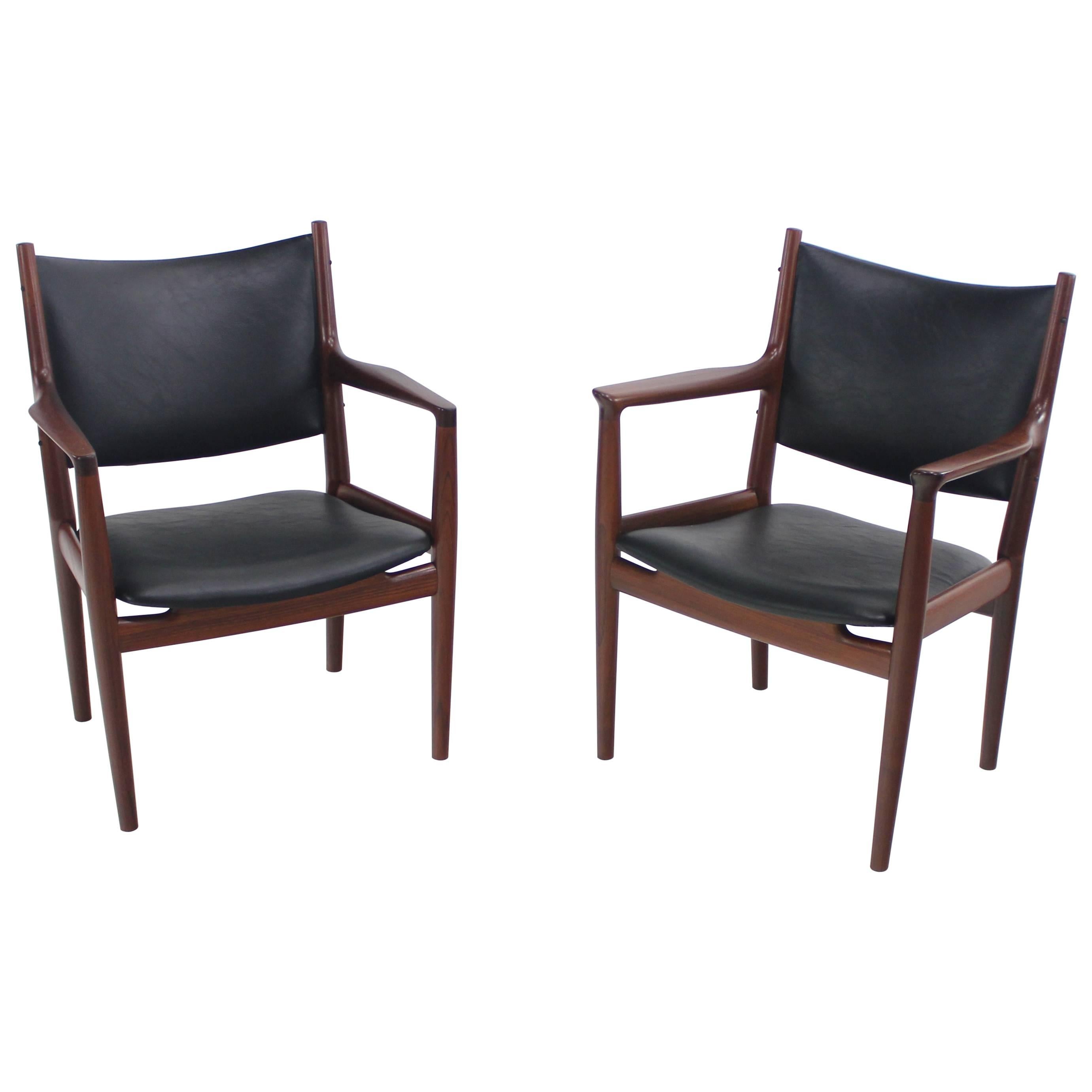 Very Rare Pair of Danish Modern Armchairs Designed by Hans Wegner For Sale
