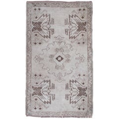 Muted Turkish Oushak Rug with Classic Oushak Design and Soft Colors