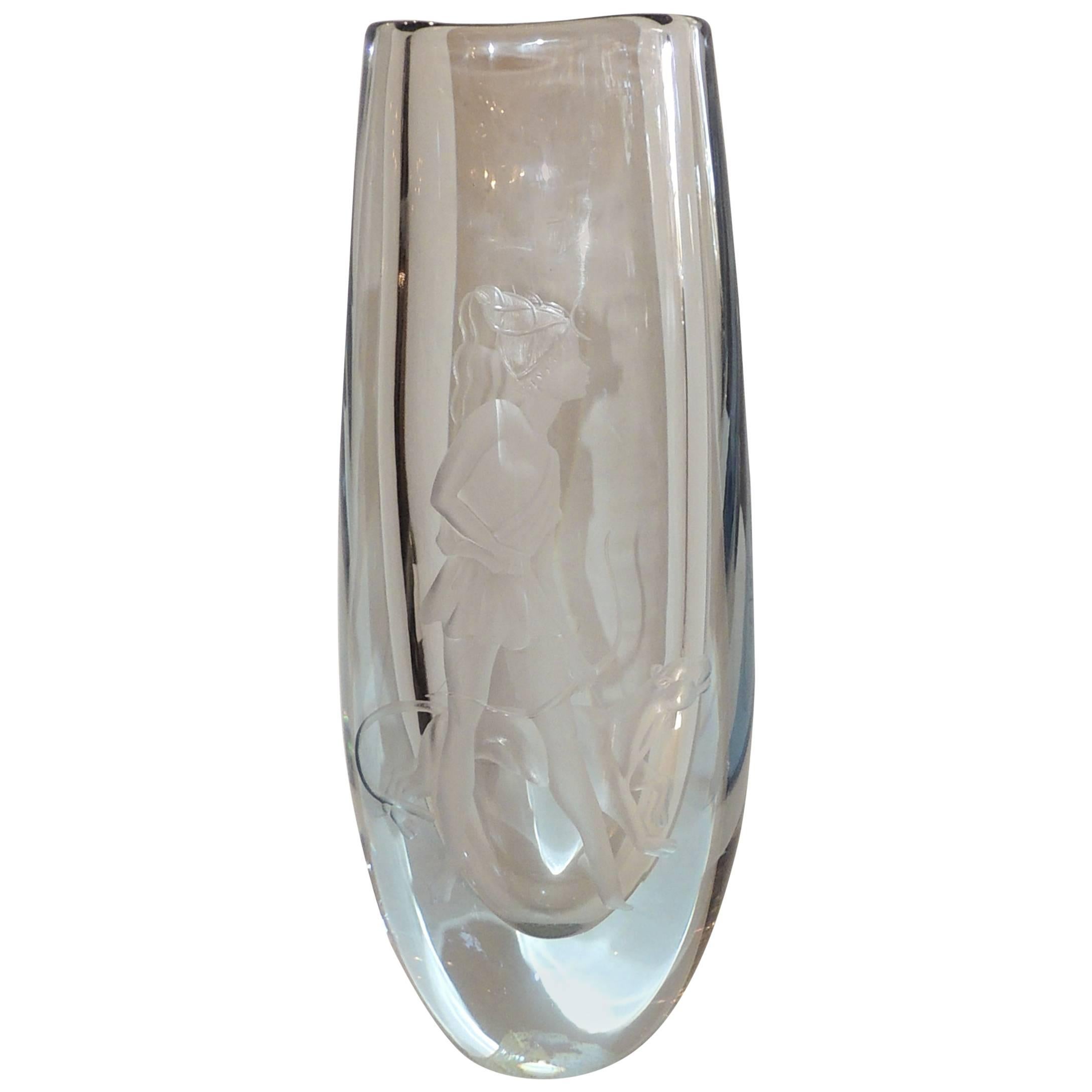 Beautiful Vintage Signed  Strombergshyttan Huntress Crystal Vase Collectable For Sale