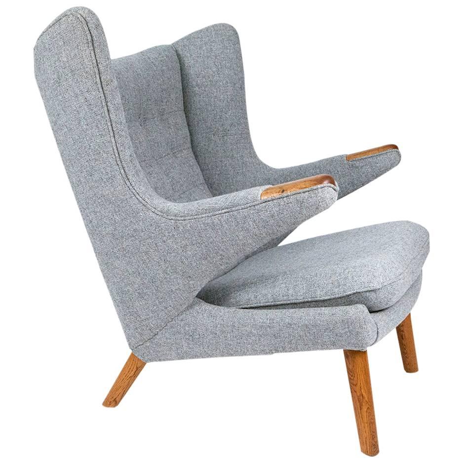 Hans J. Wegner AP-19 Papa Bear Oak Armchair