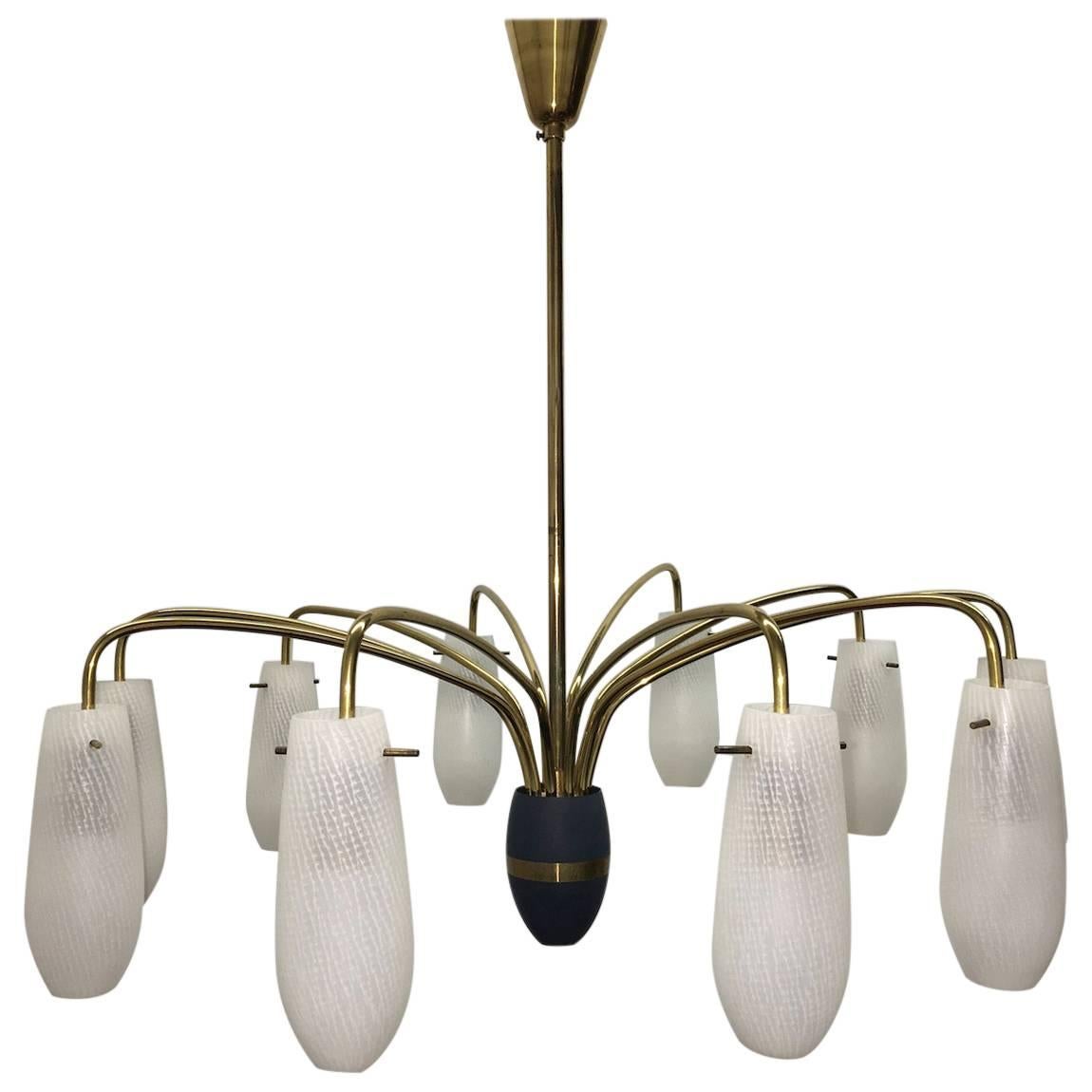 Mid-Century Stilnovo Style Brass and Glass Tube Chandelier For Sale