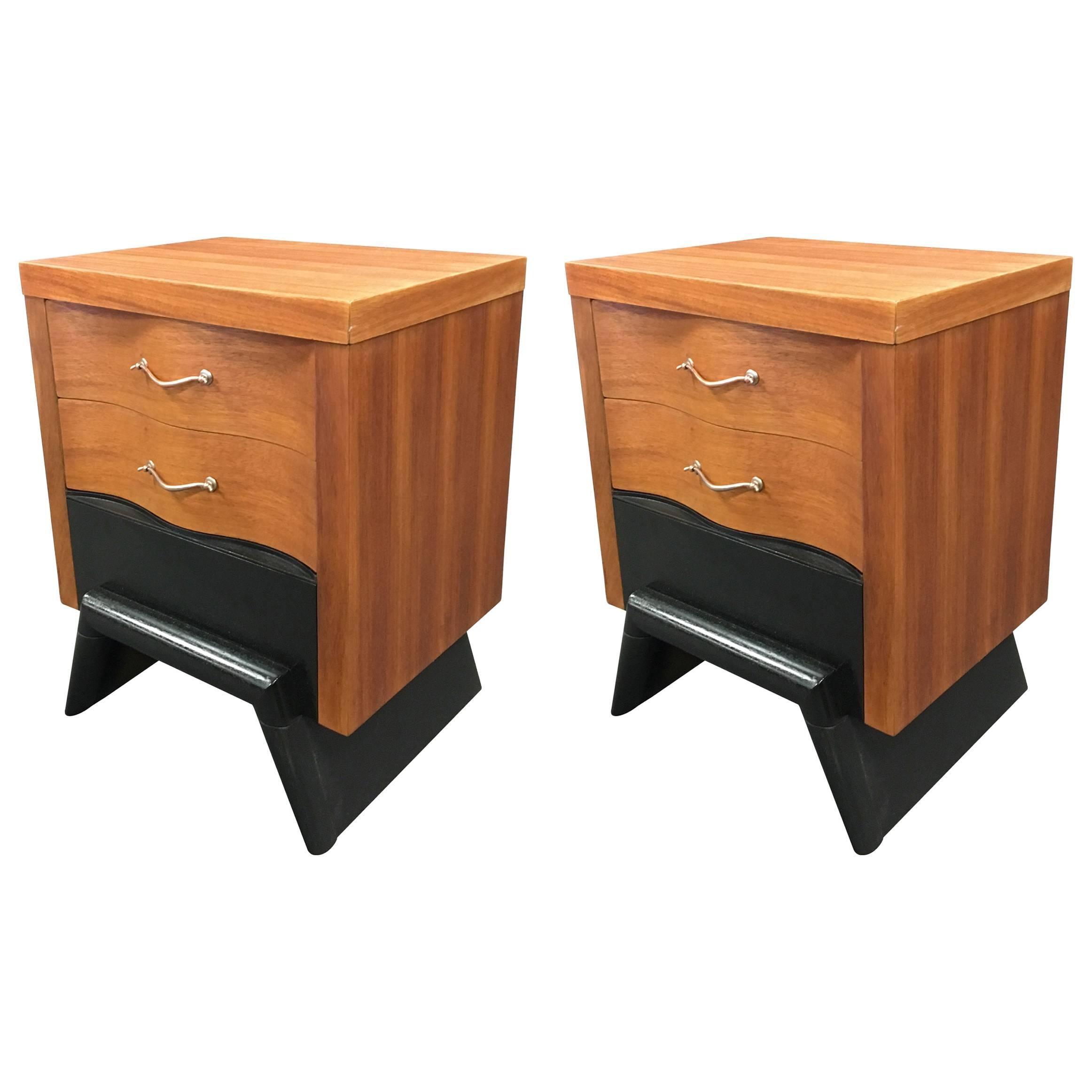 Pair of American Mid-Century Modern Triple Drawer Nightstands