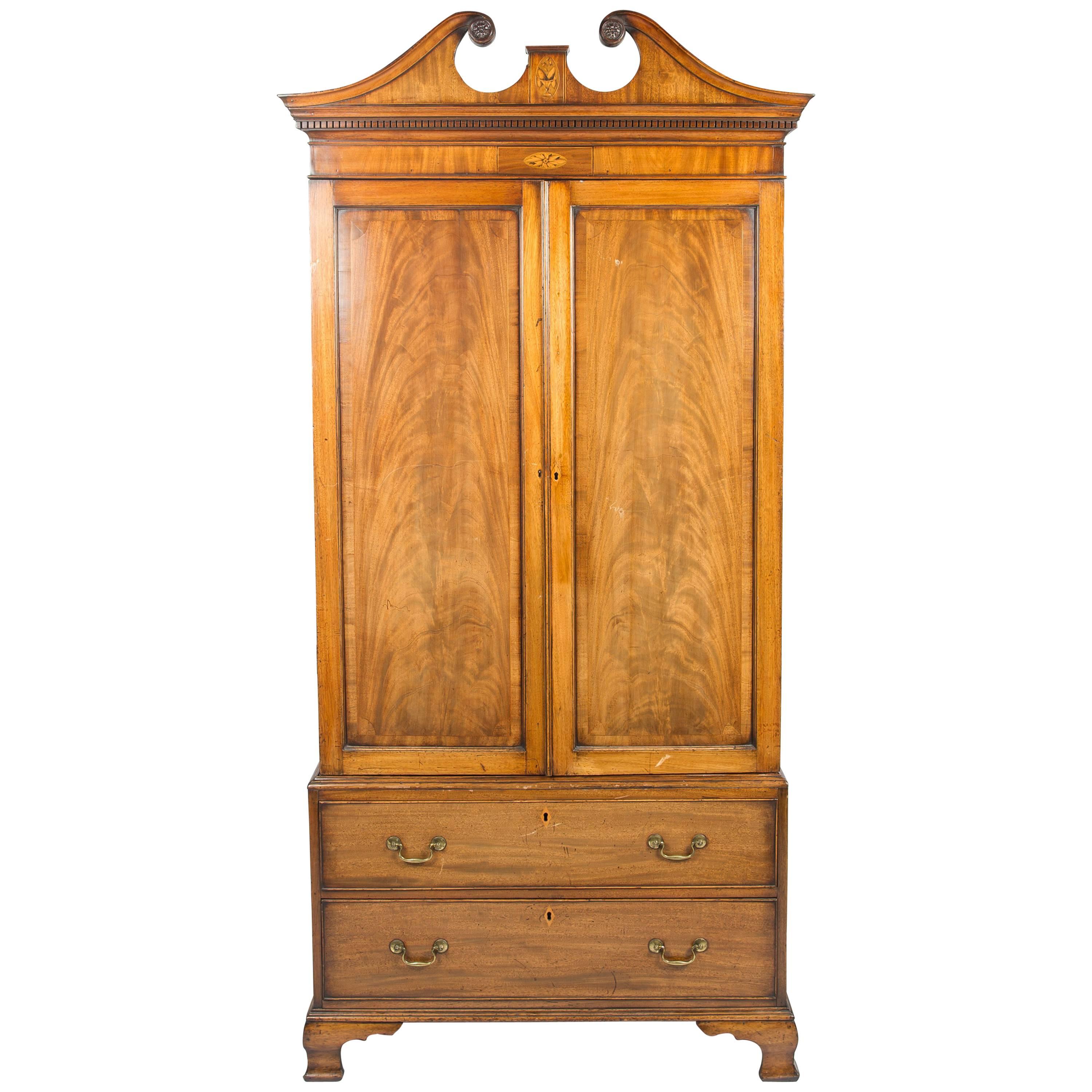 Georgian Period Mahogany Linen Press