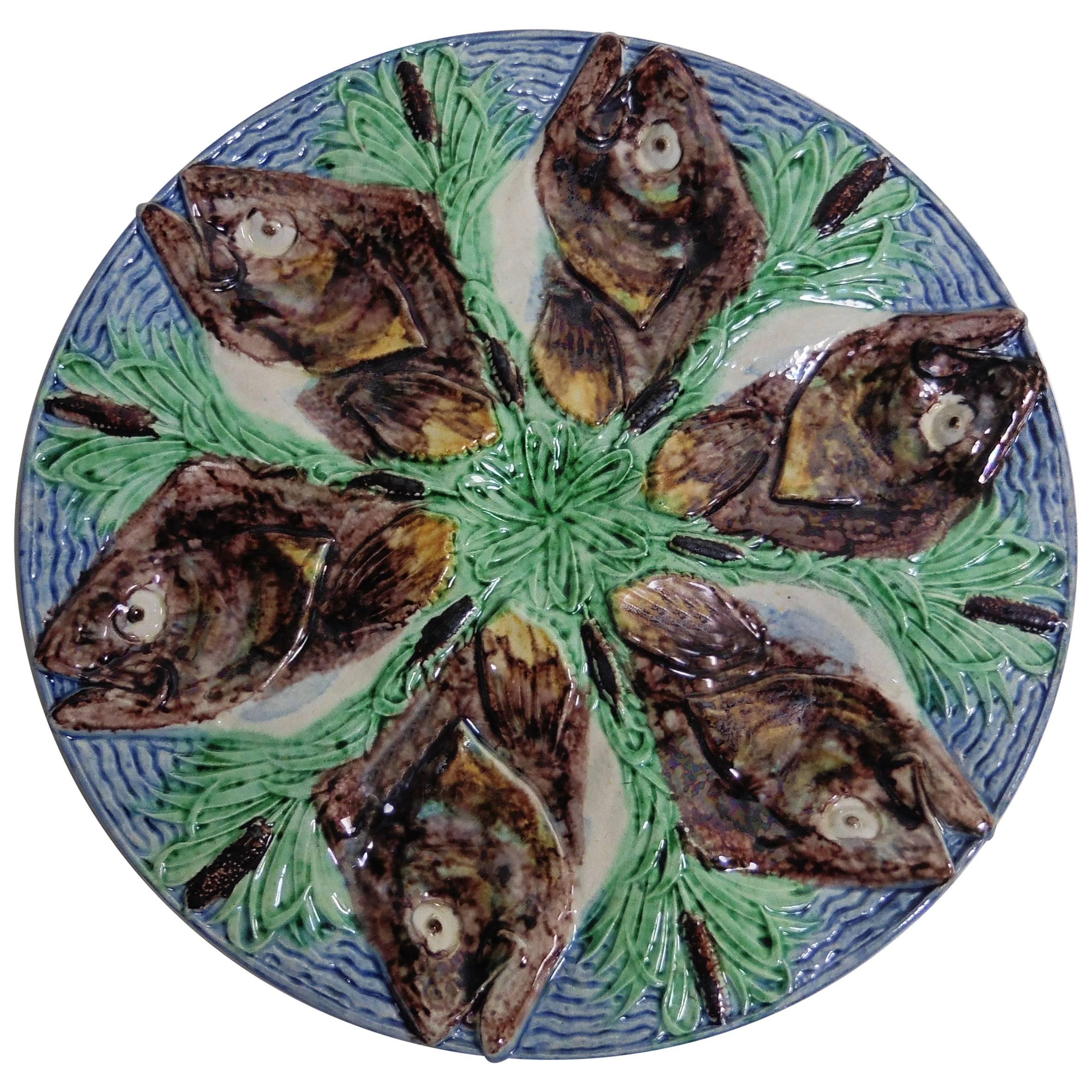 19th Century Majolica Palissy Fish’s Heads Oyster Plate Thomas Sergent
