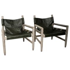 Mid Century Modern Pair of Safari Lounge Chairs 5