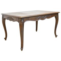 Late 19th Century Louis XV Style Extension Dining Table in Walnut 2