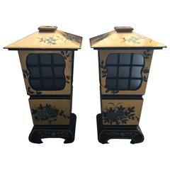 1950's Chinoiserie Large Black and Gold Lacquered Lantern Lamps, Pair