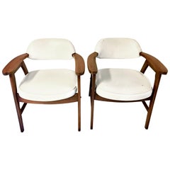 Pair of Mid-Century Modern Jerry Johnson Style Upholstered Armchairs