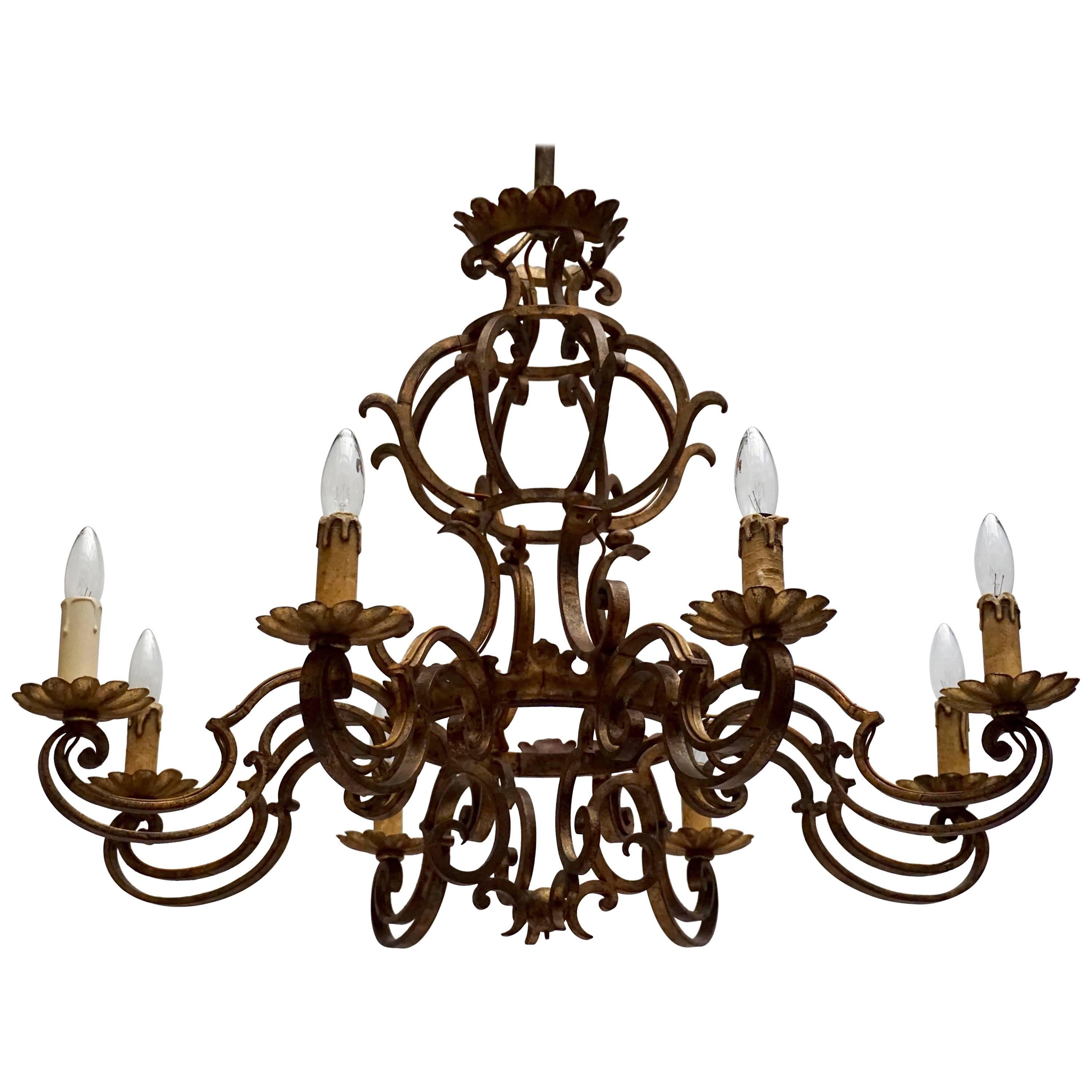 Karge Gilt Metal Chandelier in vendita