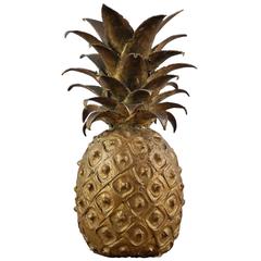 Sculpture en bronze en forme d'ananas du milieu du 20e siècle