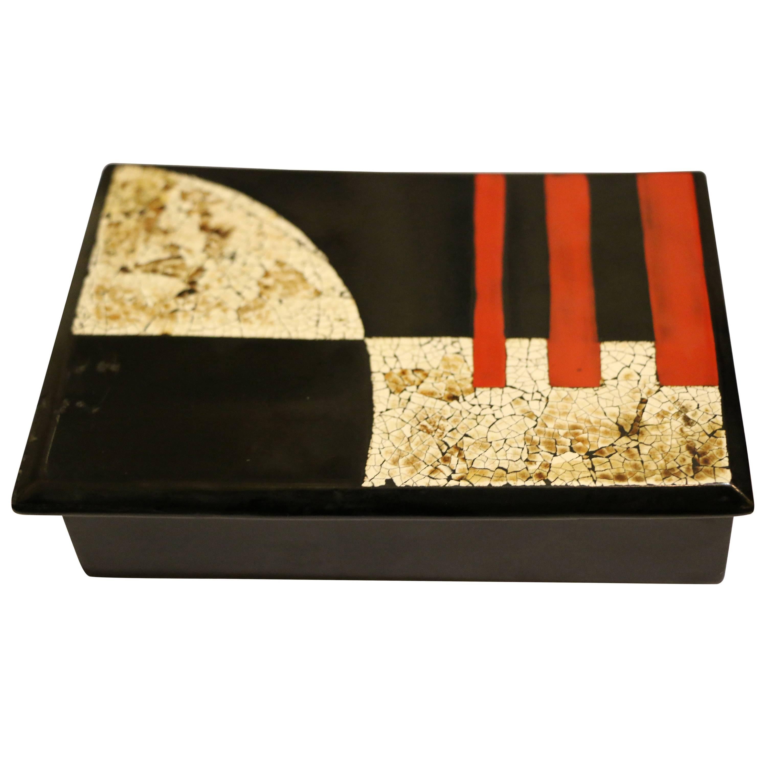 Casket with Eggshell Lacquer, Art Déco, France, circa 1930