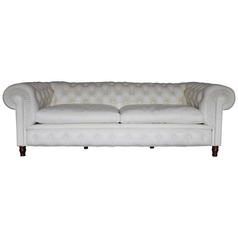 Poltrona Frau Chester One Chesterfield Sofa By Renzo 1912 At Poltrona Frau Chester One Three Seat Sofa In White Pelle Leather