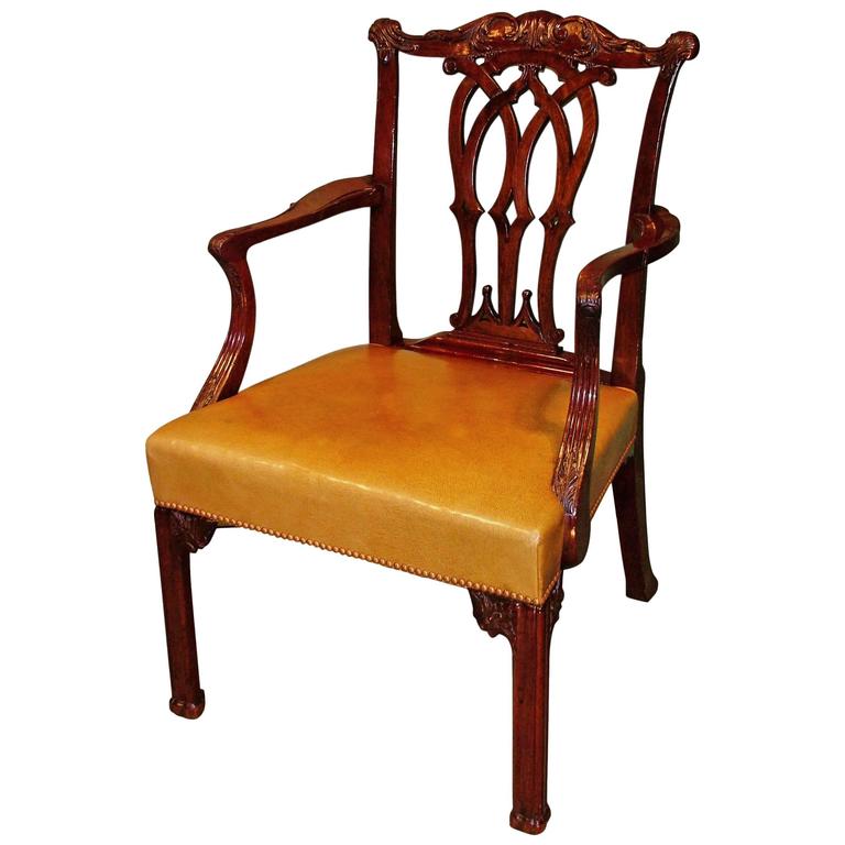 Antique Chippendale Period Mahogany Armchair For Sale at 1stdibs